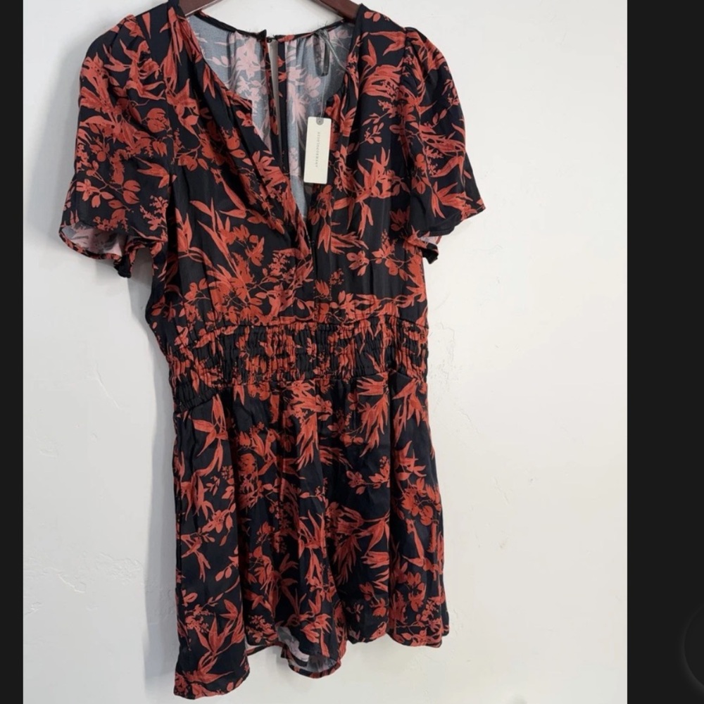 Anthropologie The Somerset Romper Red Black Floral 1-Piece Anthro Size Large - Picture 10 of 14